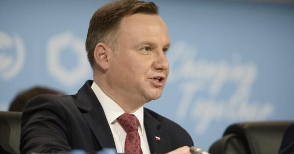 C8351Eb3Cf02A299A9D0D25C7F797021 2