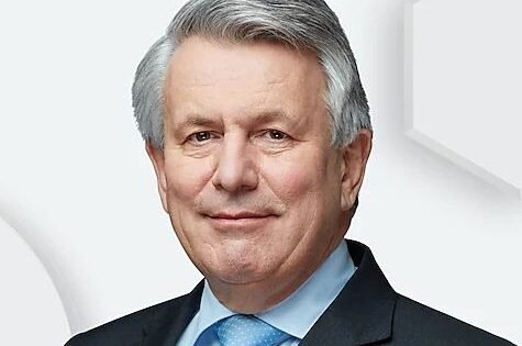 9D4885Ff13Bd859F47D50F6126F24E9D