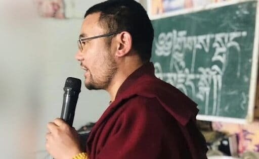 Eb5Ee26E7D3A76A2E845944A132Acf56