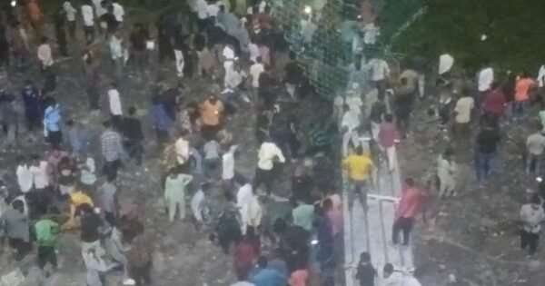 6D02D9B95157F653B44A3C8Fa3Ffc142