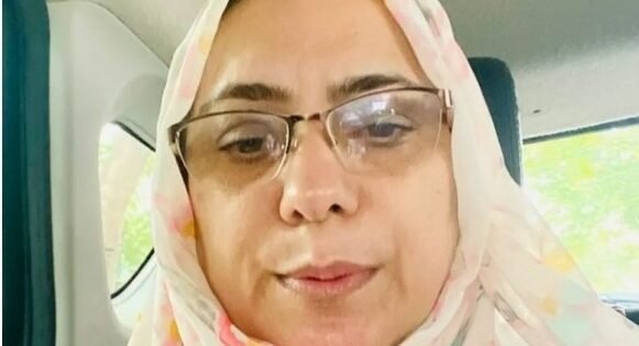 Dfeaa86Ea1589B94E9Ec2B3A915D66Ff