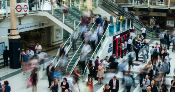 1Ef5Dc9F3D7576345398D72586F7Aa63