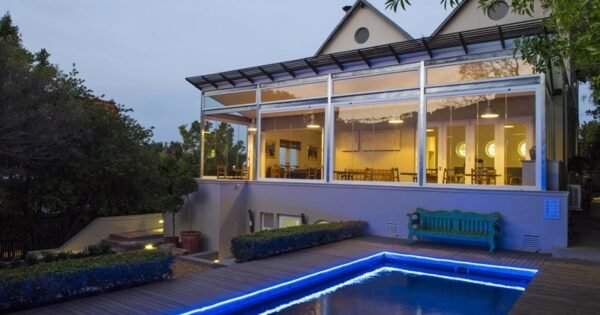 9384D41370F0585778C8E042034A9806