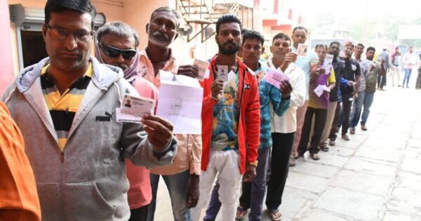 84Eae77C25684Aca53Df2F3581E518De