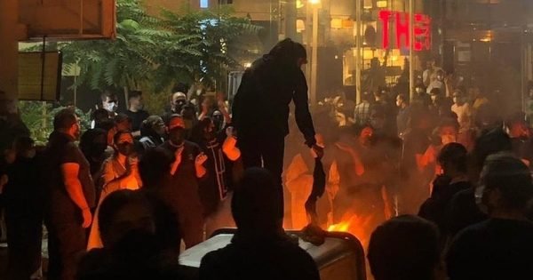 E9A9C31C9E5E49D98E5Cc0A39E570Bec 1