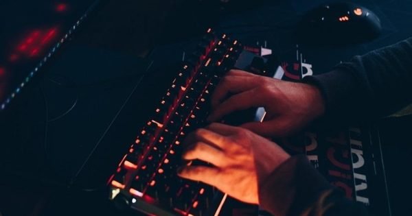 E45675574D27E6Be450A80Ad62Ac6C2D