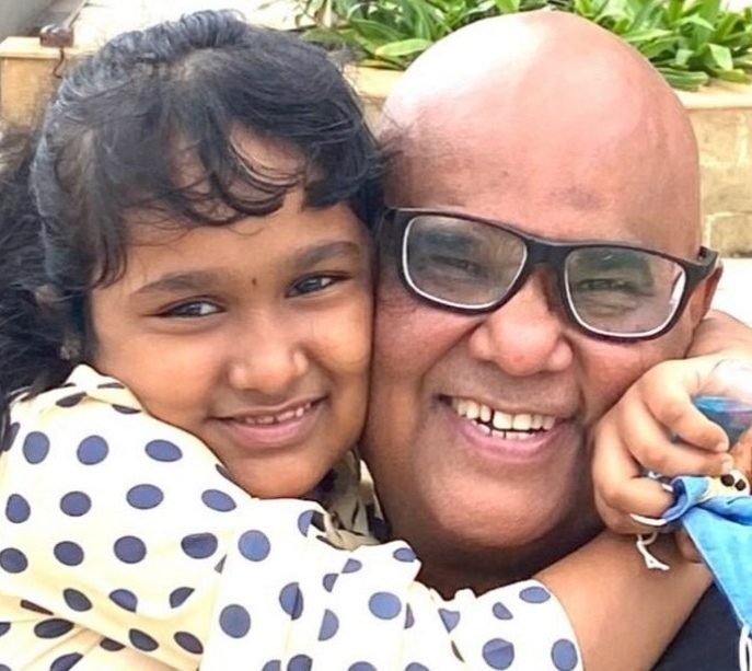 Satish Kaushik Death: Late Actor'S 10-Year-Old Daughter Shares Endearing Picture With Him
