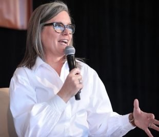 Arizona Gov'S Move On Race-Based Hair Discrimination Fuels Hope For Sikhs