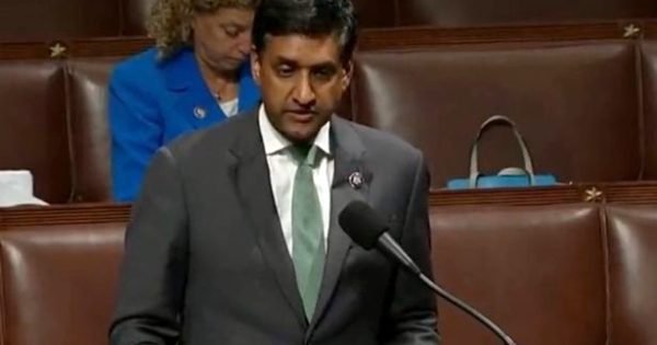 Rahul'S Disqualification 'Betrayal Of Gandhian Philosophy', Says Ro Khanna