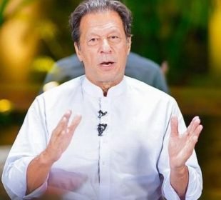 Breaking News: Pakistani Court Issues Non-Bailable Arrest Warrant Against Imran Khan