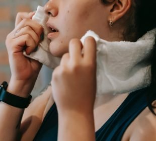 Odours From Other People'S Sweat May Help Treat Mental Health Issues: Study