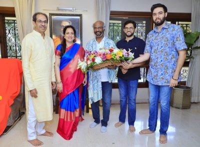 Superstar Rajinikanth'S Visit 'Delights' Thackeray Family