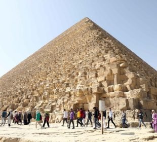 Daa7E5Bd4C82D64E9E5890Bbbfcf7Fb6