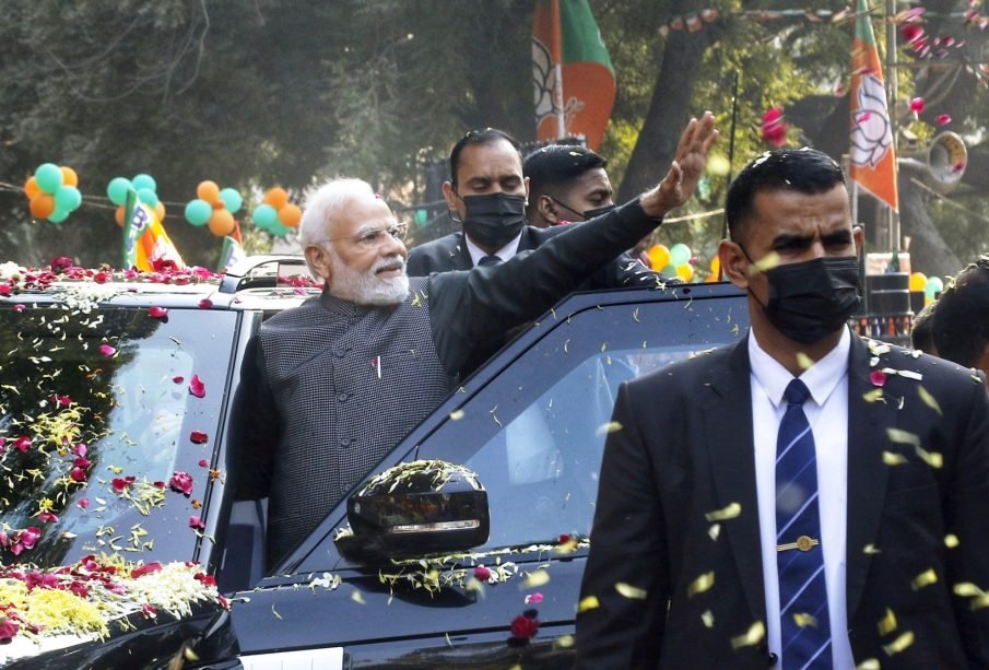 Pm Modi To Hold Roadshow, Inaugurate Iit In K'Taka On March 12