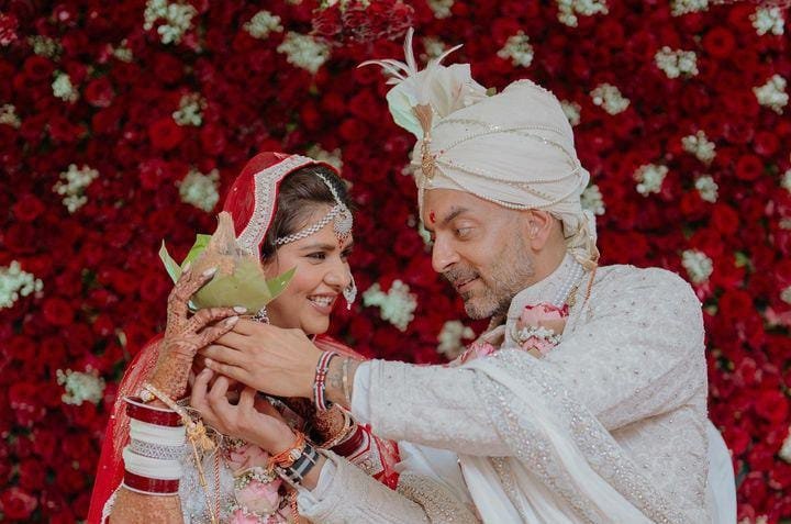 Dalljiet Kaur From 'Bigg Boss 13' Weds Uk-Based Businessman Nikhil Patel