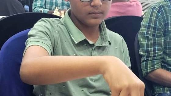 Adf9A751F0Cbb5A7A660D8467Bf8Cb32