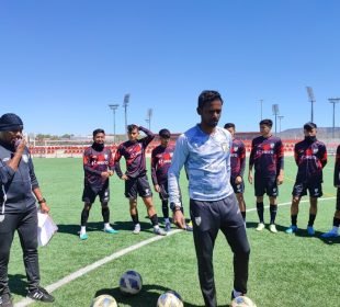 D74946Ee9Ea47Cd9044D40Eb2F52Ba72