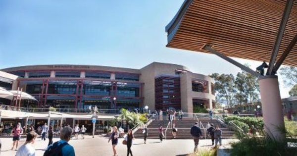 F99B856D673Fcf1B549Cc2349A77C32A