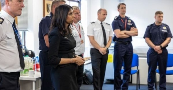 01Cbdeddb103Ac5Be3Eb299Cfa1B9B92